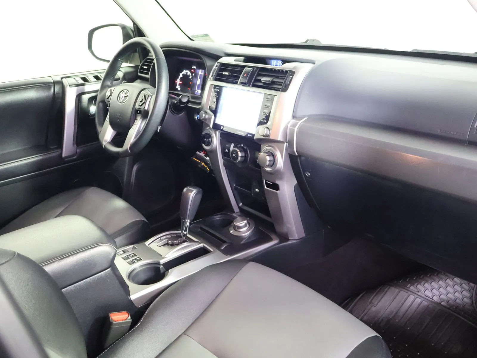 Toyota 4Runner photo 53