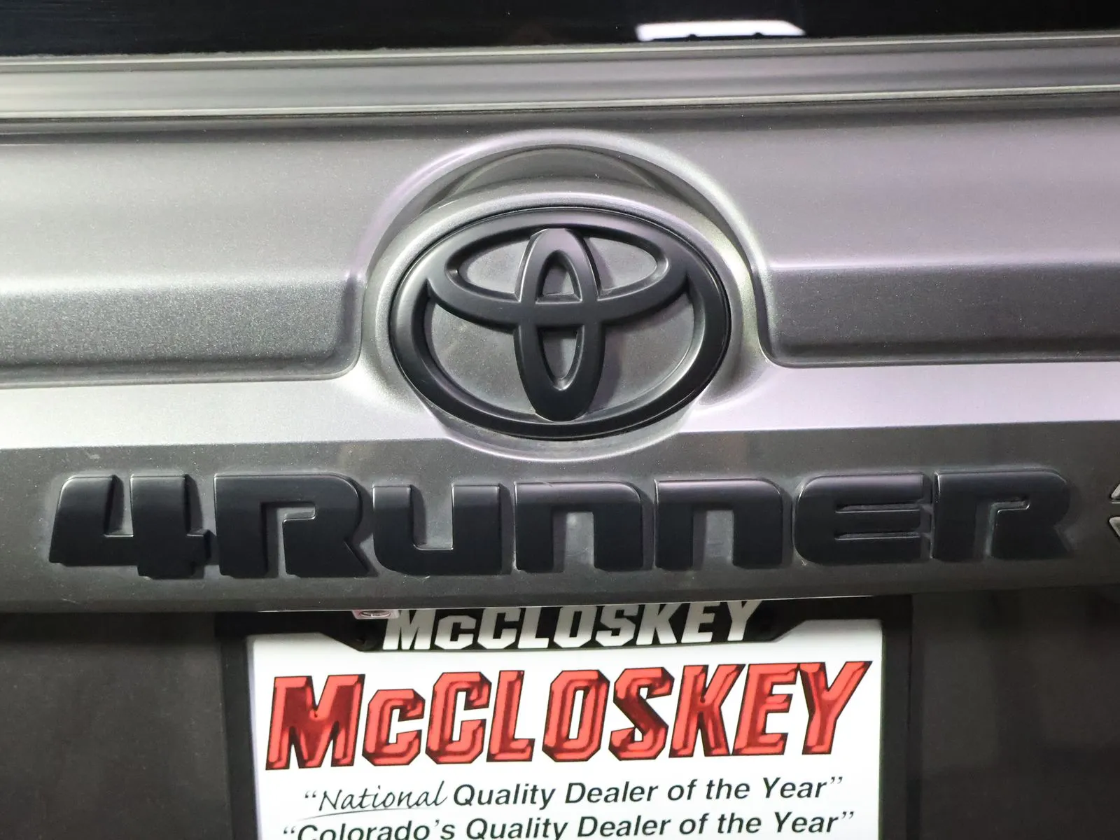 Toyota 4Runner photo 11