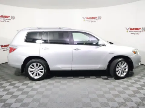 Another view of 2008 Toyota Highlander Hybrid Limited for sale in Colorado Springs, CO at McCloskey Imports & 4x4s (Licensed as McCloskey Isuzu)