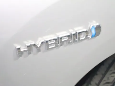 More photos of 2008 Toyota Highlander Hybrid Limited at McCloskey Imports & 4x4s (Licensed as McCloskey Isuzu), CO