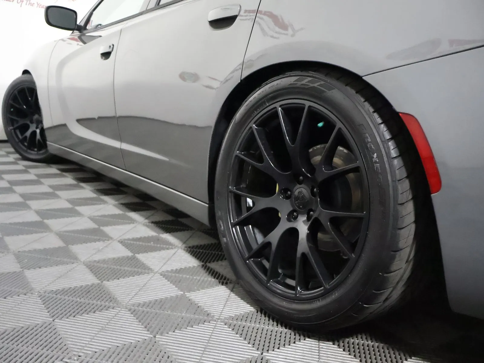 Dodge Charger photo 12
