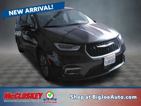 Black 2023 Chrysler Pacifica Hybrid Touring L for sale in Colorado Springs, CO