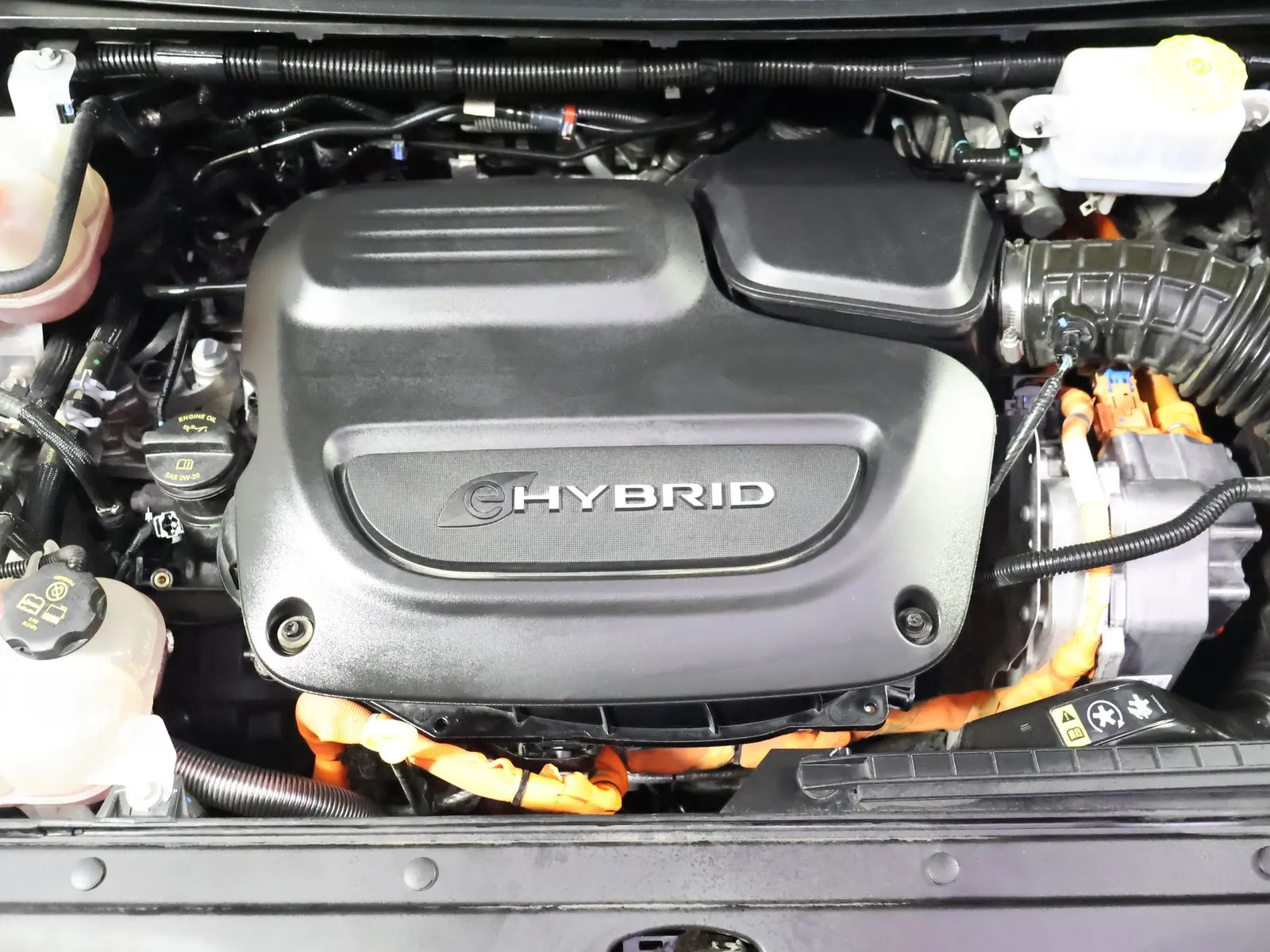 Chrysler Pacifica photo 22