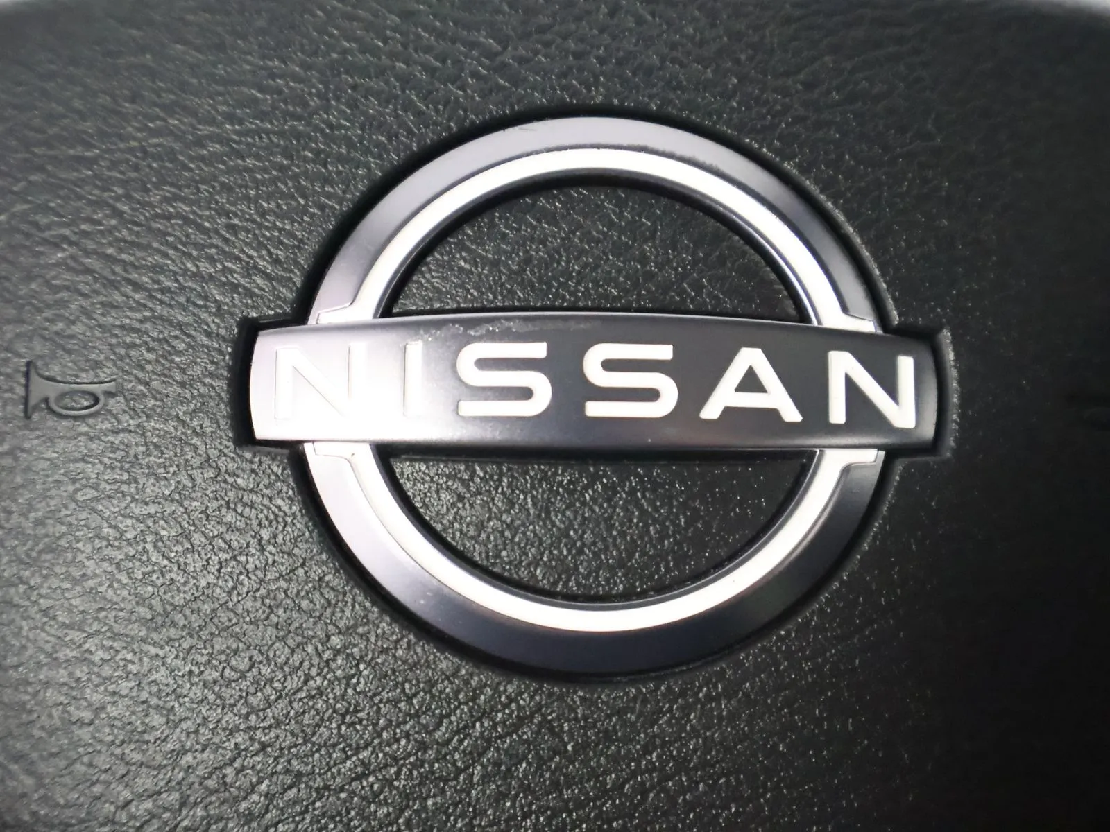 Nissan Ariya photo 33