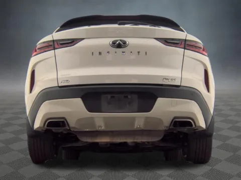 More photos of 2023 INFINITI QX55 LUXE at McCloskey Imports & 4x4s (Licensed as McCloskey Isuzu), CO