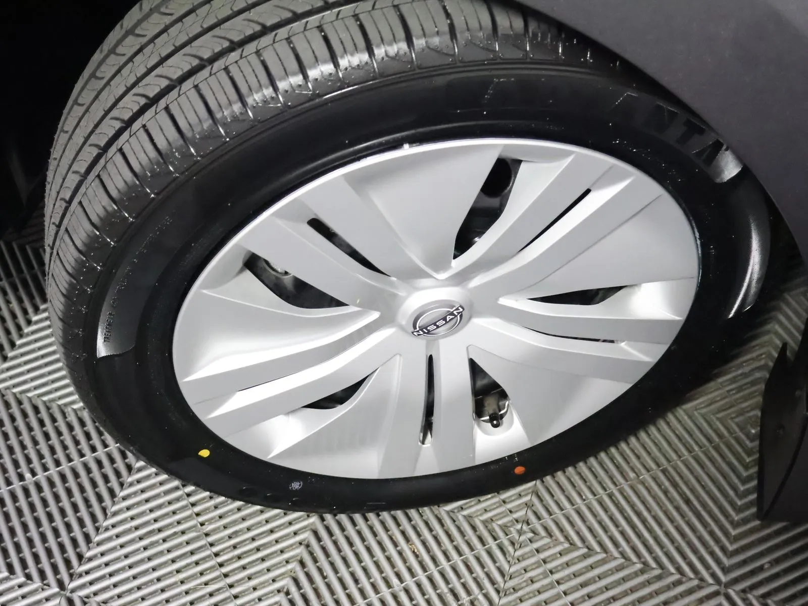 Nissan Leaf photo 19