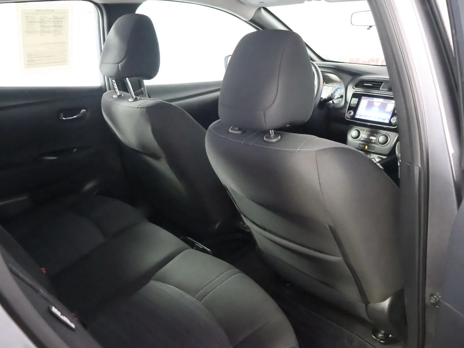 Nissan Leaf photo 43