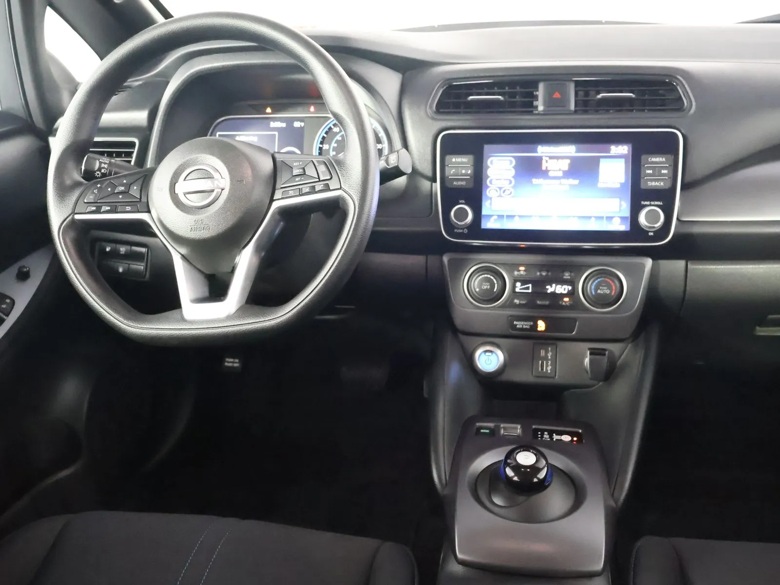 Nissan Leaf photo 27