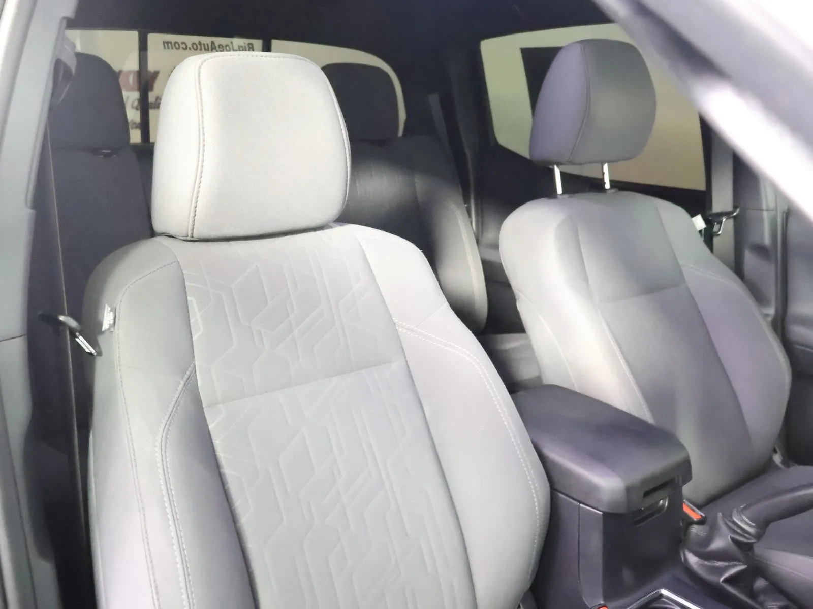 Toyota Tacoma photo 44