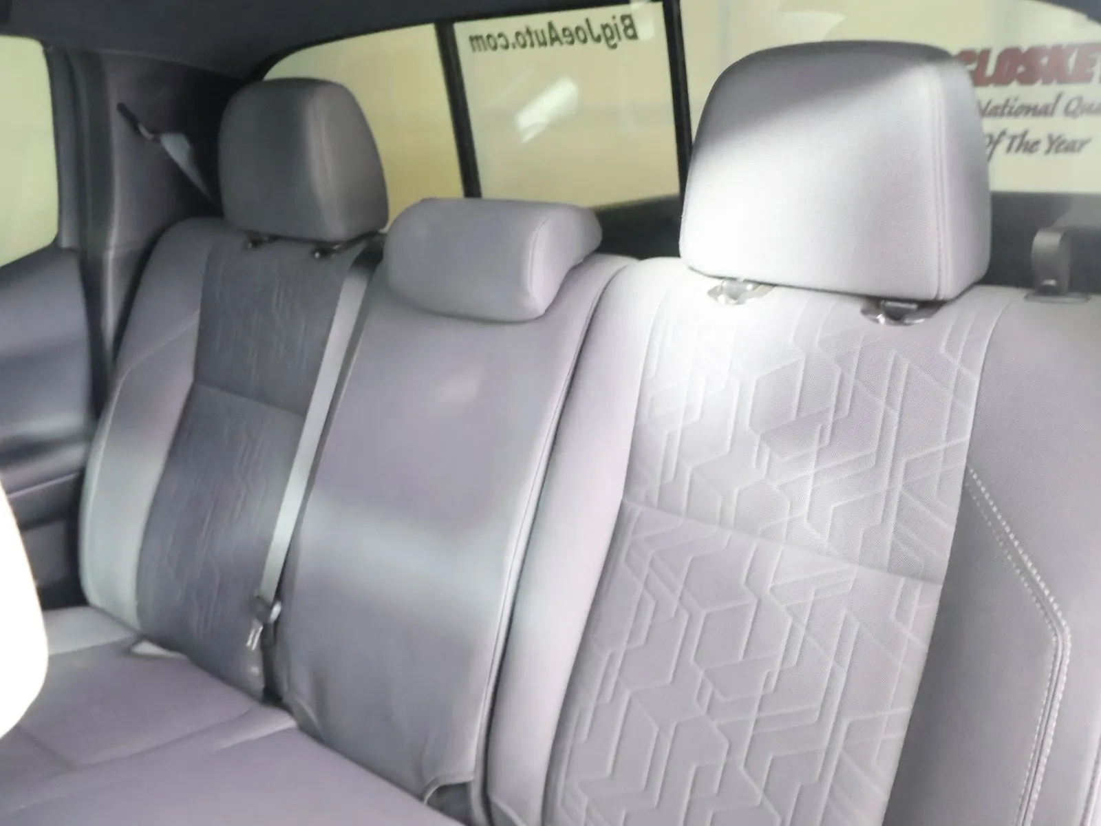 Toyota Tacoma photo 38