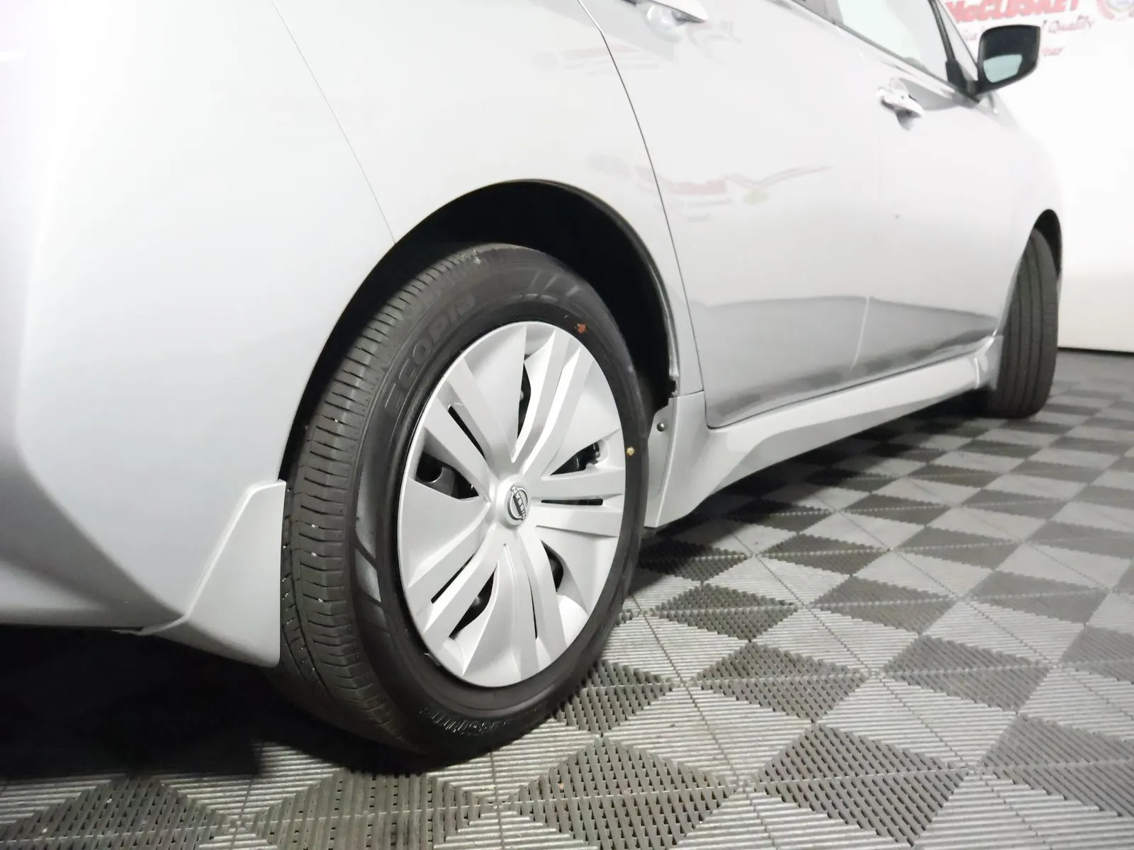 Nissan Leaf photo 11