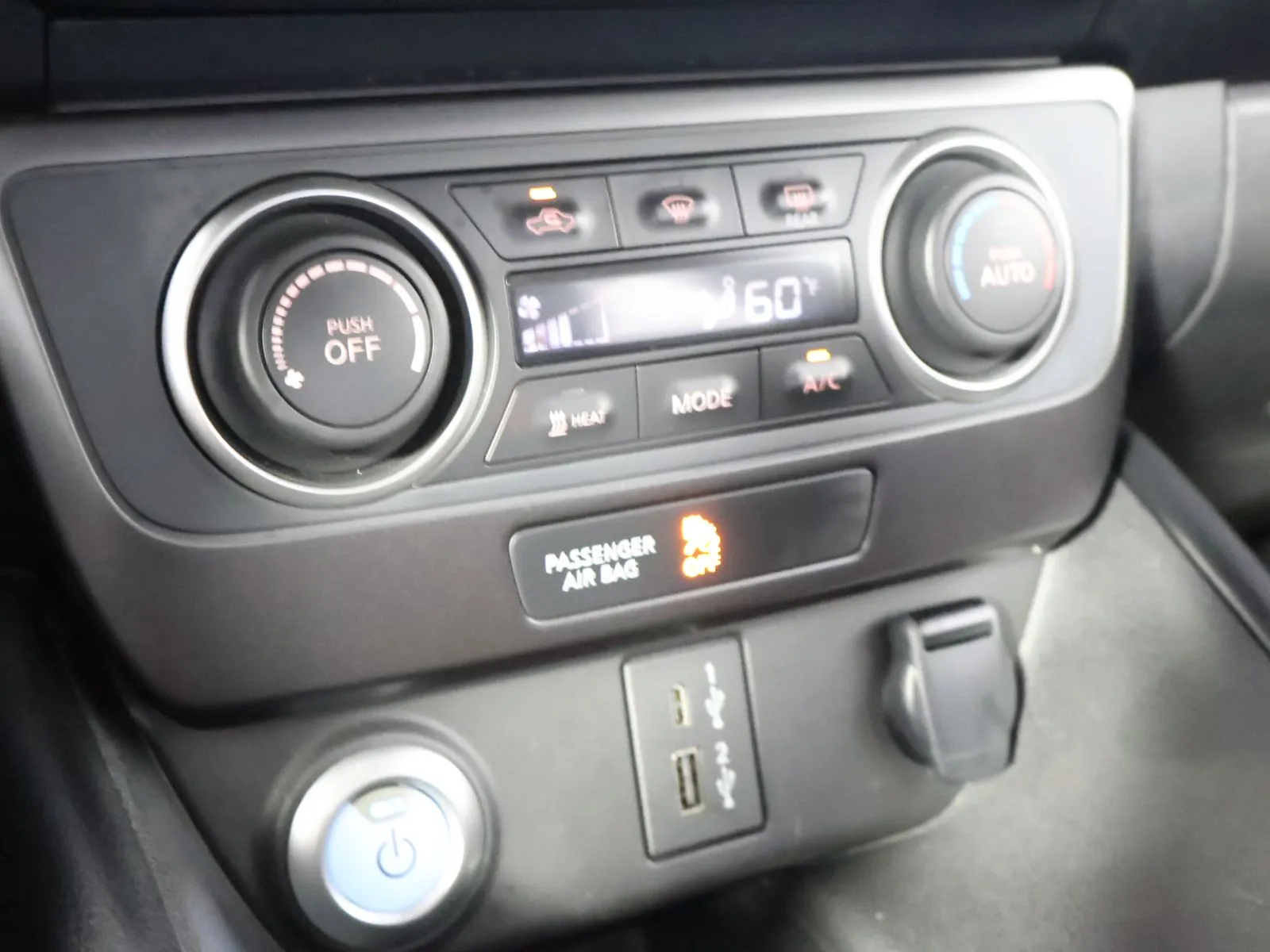 Nissan Leaf photo 35