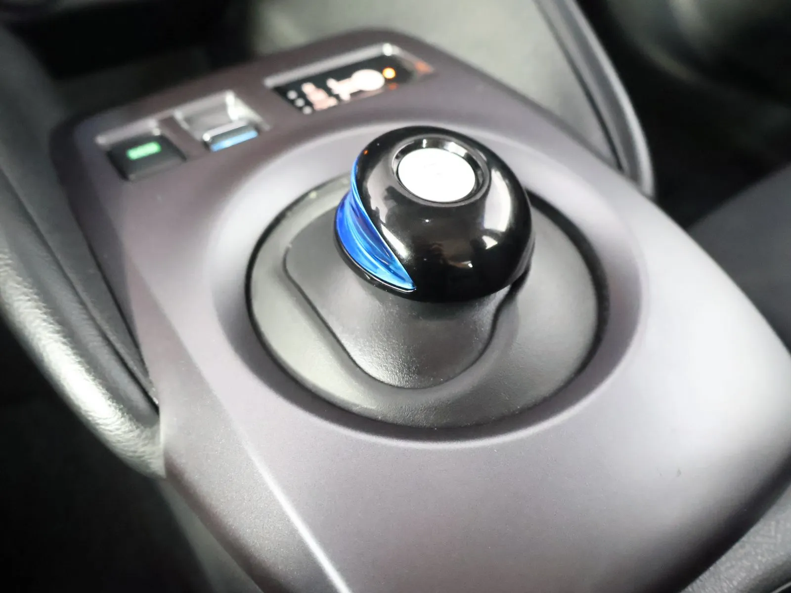 Nissan Leaf photo 34