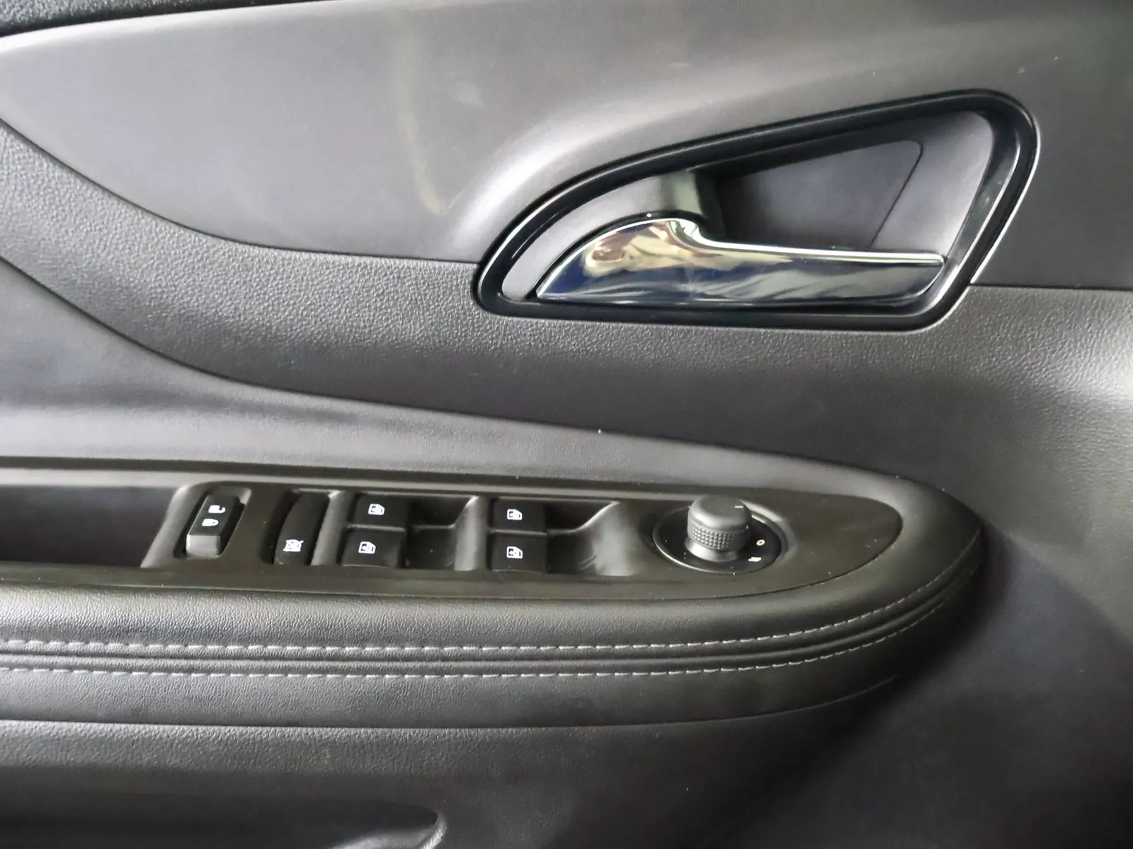 Buick Encore photo 30