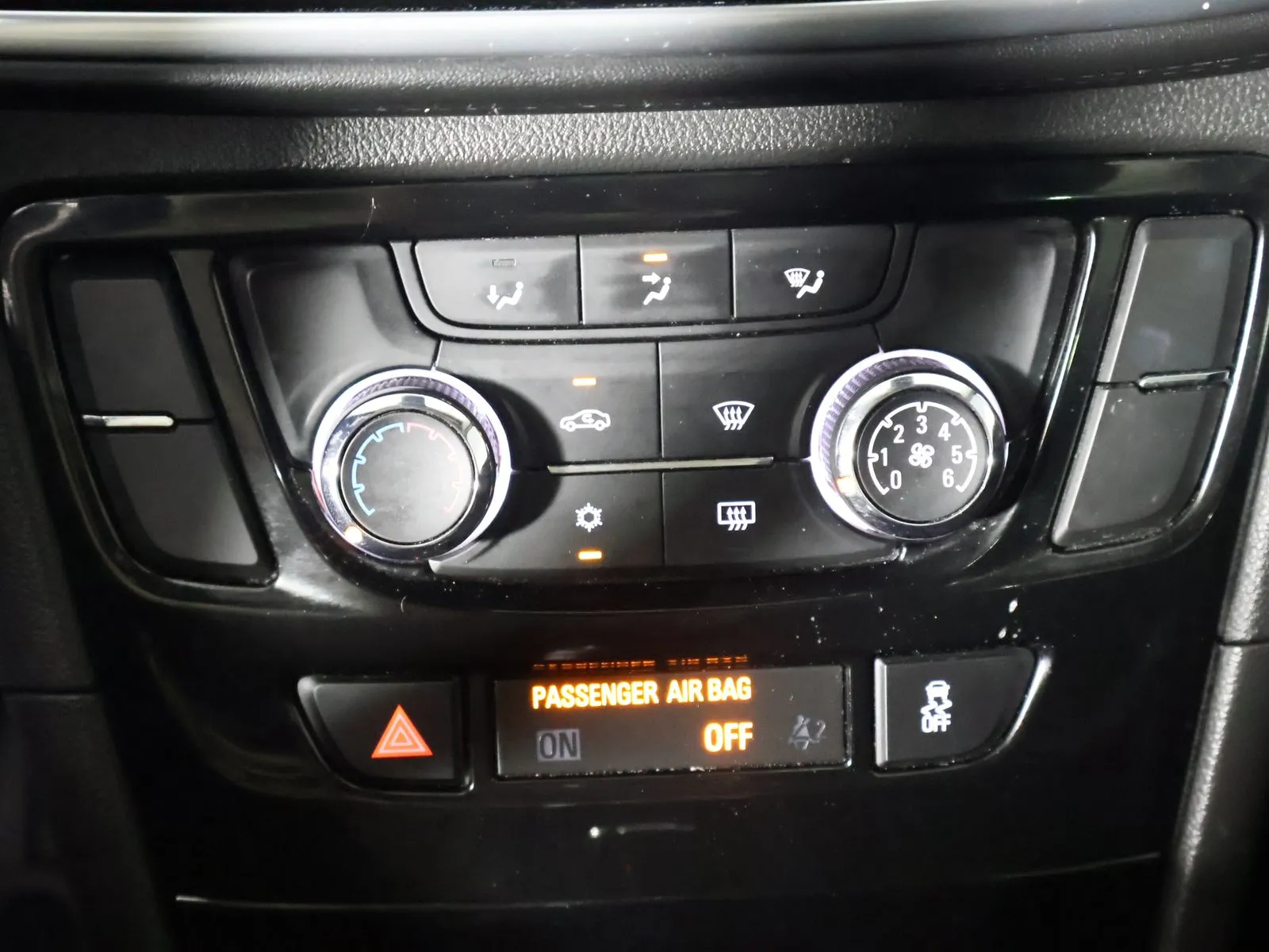 Buick Encore photo 39