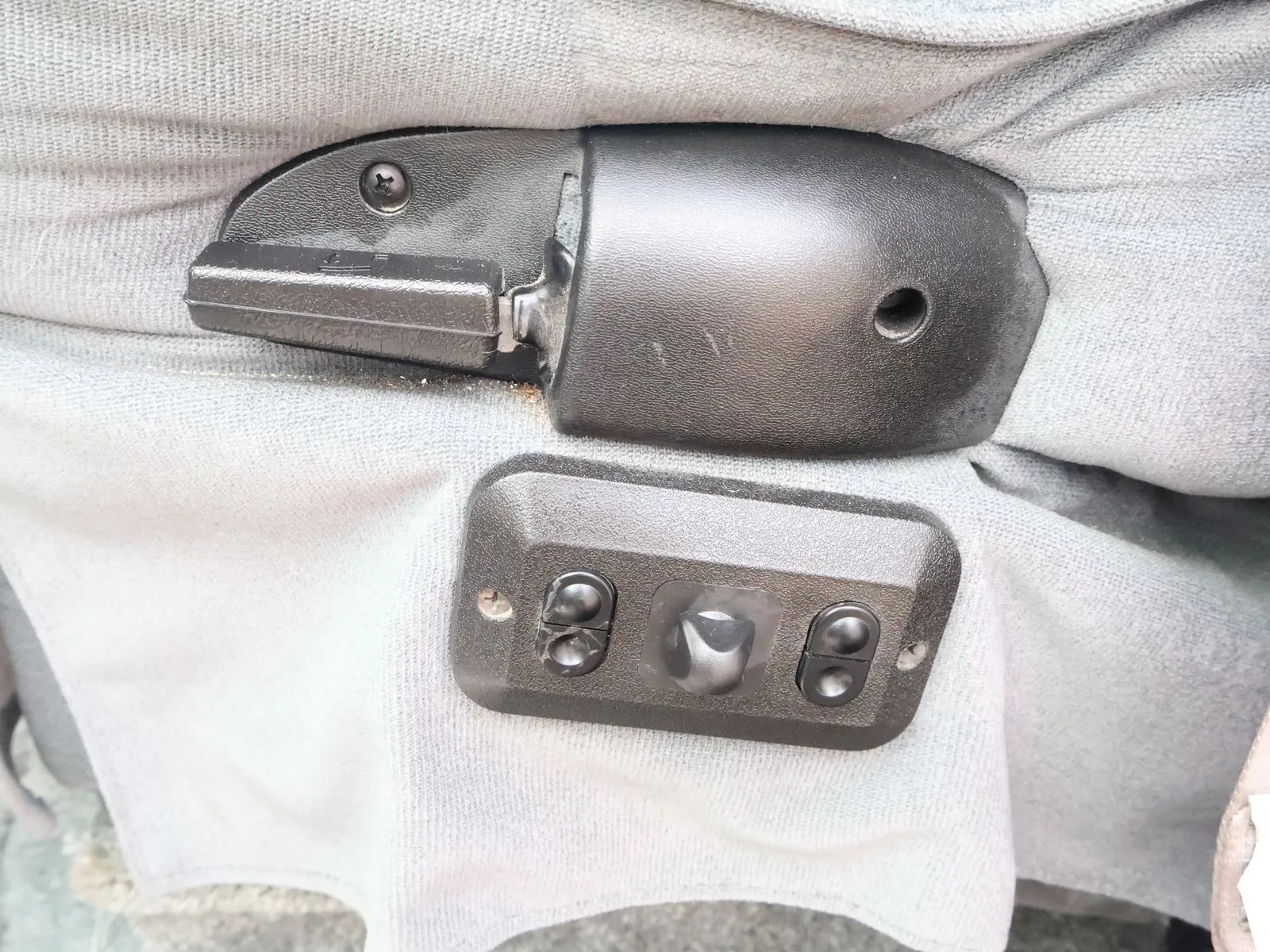 Ford E-150 photo 4