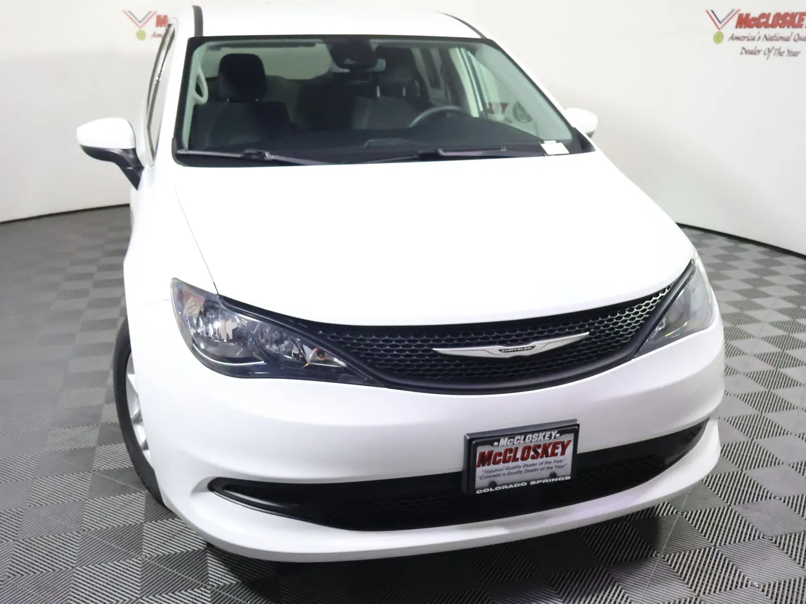 Chrysler Voyager photo 17