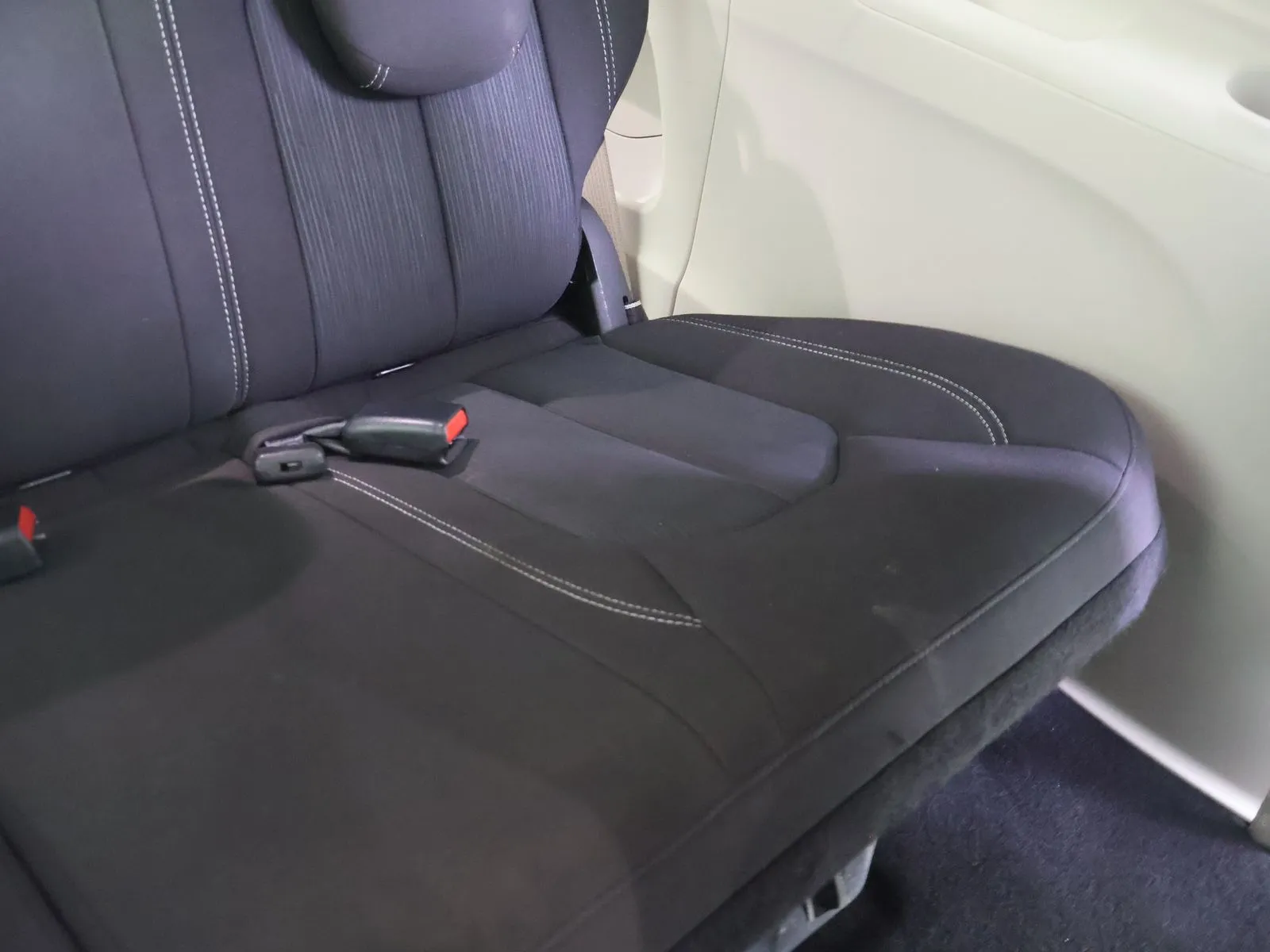 Chrysler Voyager photo 48