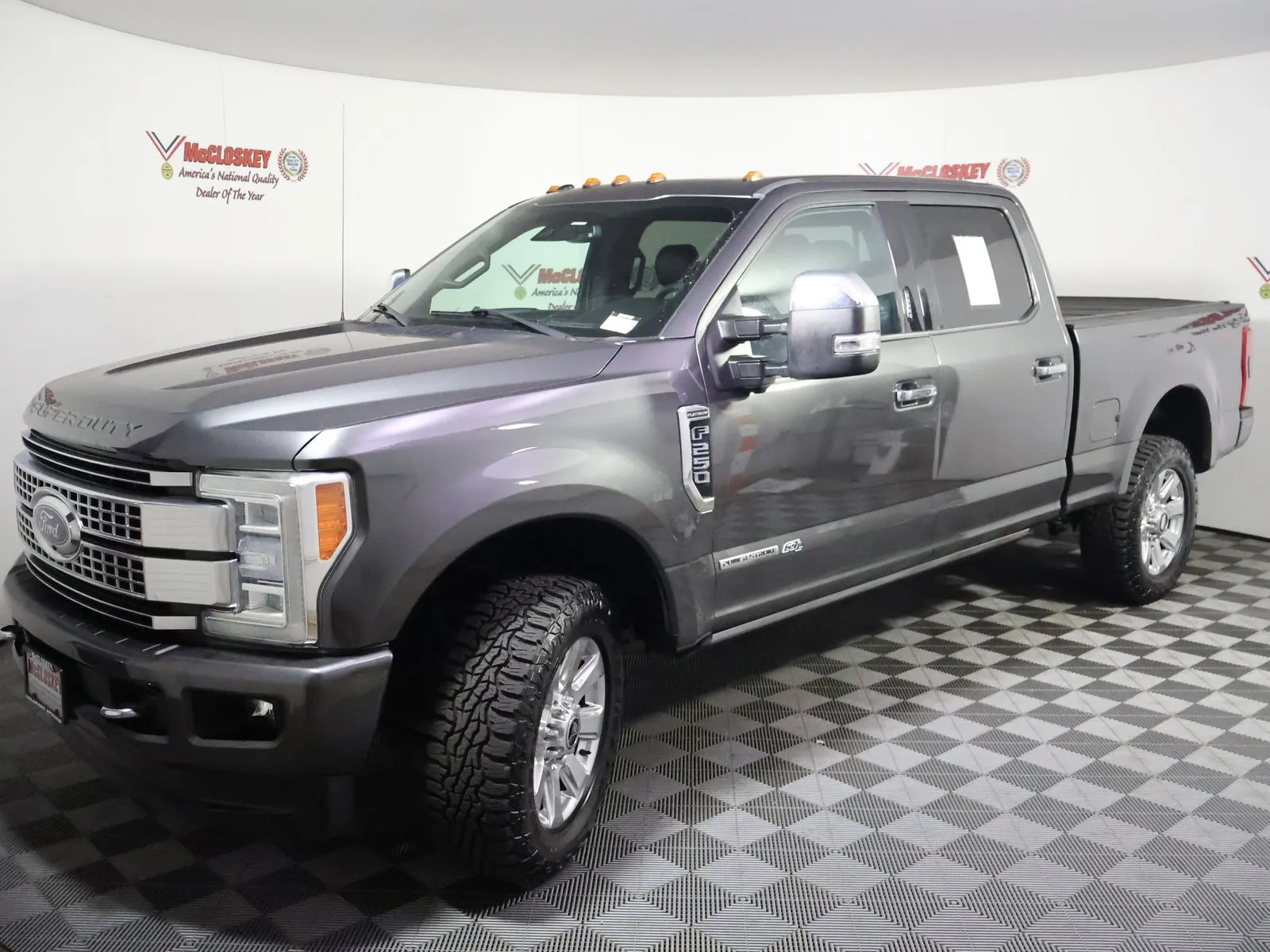 Ford F-250SD photo 27