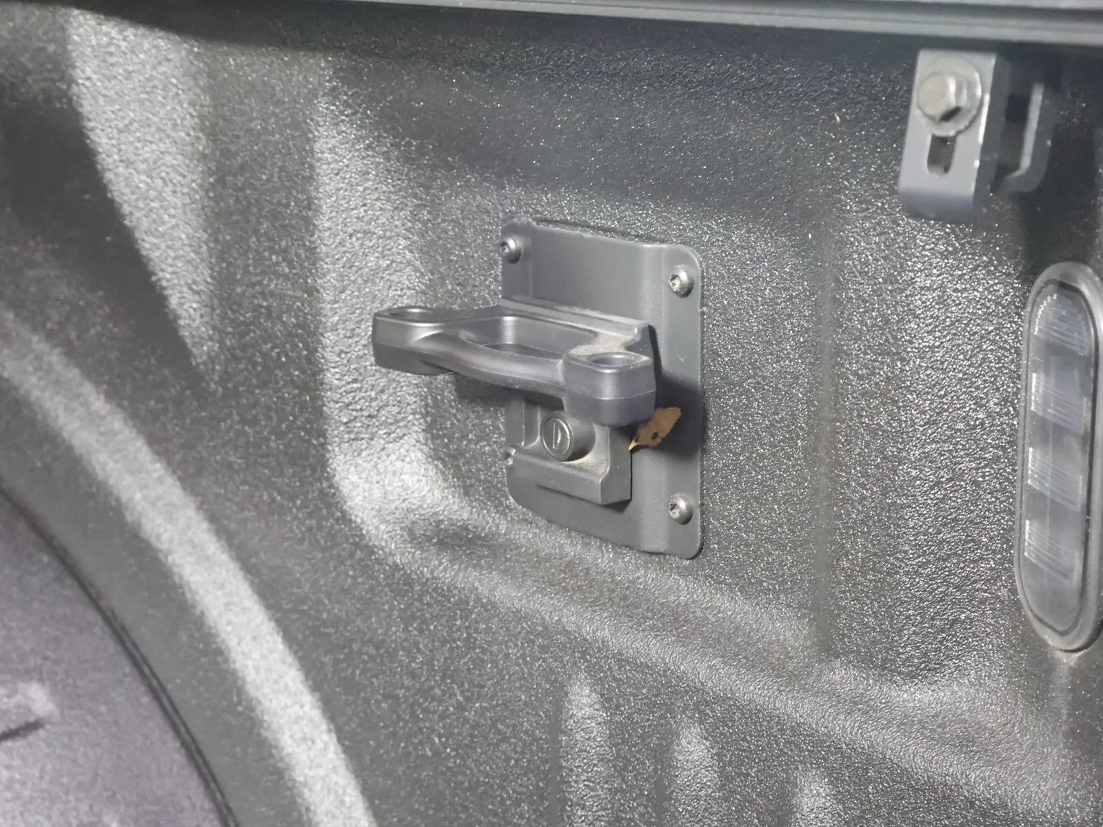 Ford F-250SD photo 23
