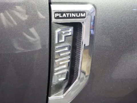 More photos of 2017 Ford F-250SD Platinum at McCloskey Imports & 4x4s (Licensed as McCloskey Isuzu), CO