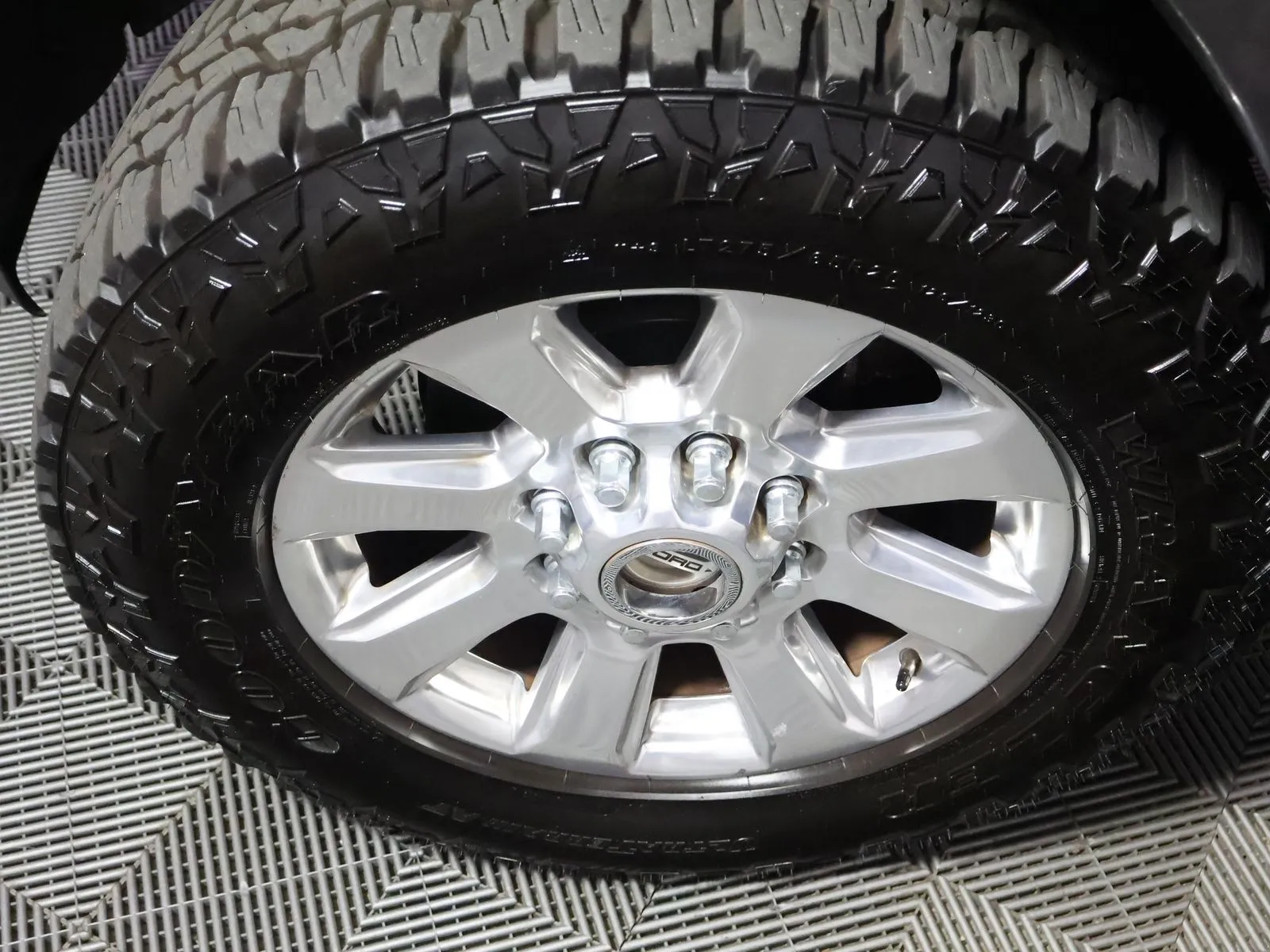 Ford F-250SD photo 31