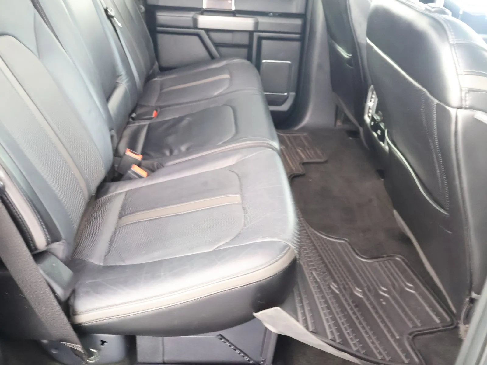 Ford F-250SD photo 60