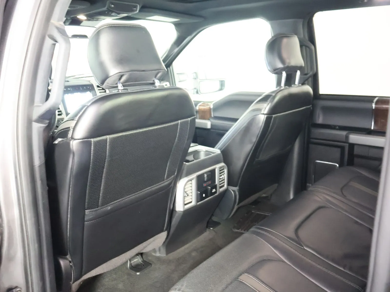 Ford F-250SD photo 56