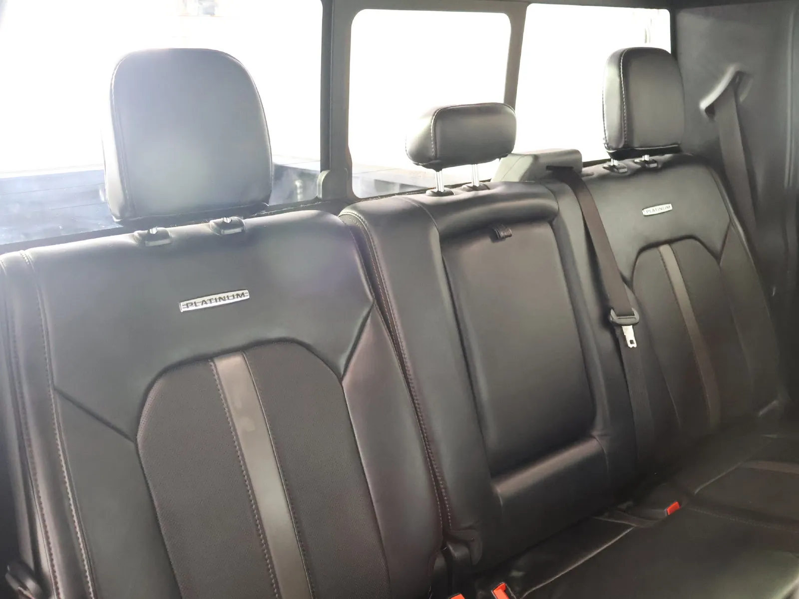 Ford F-250SD photo 41