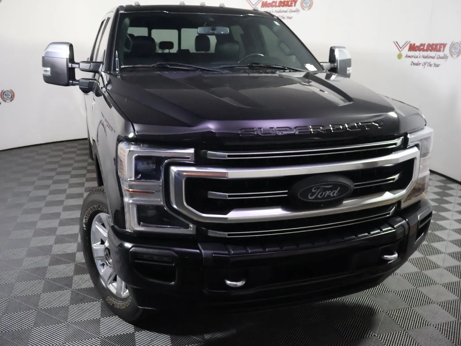 Ford F-250SD photo 17