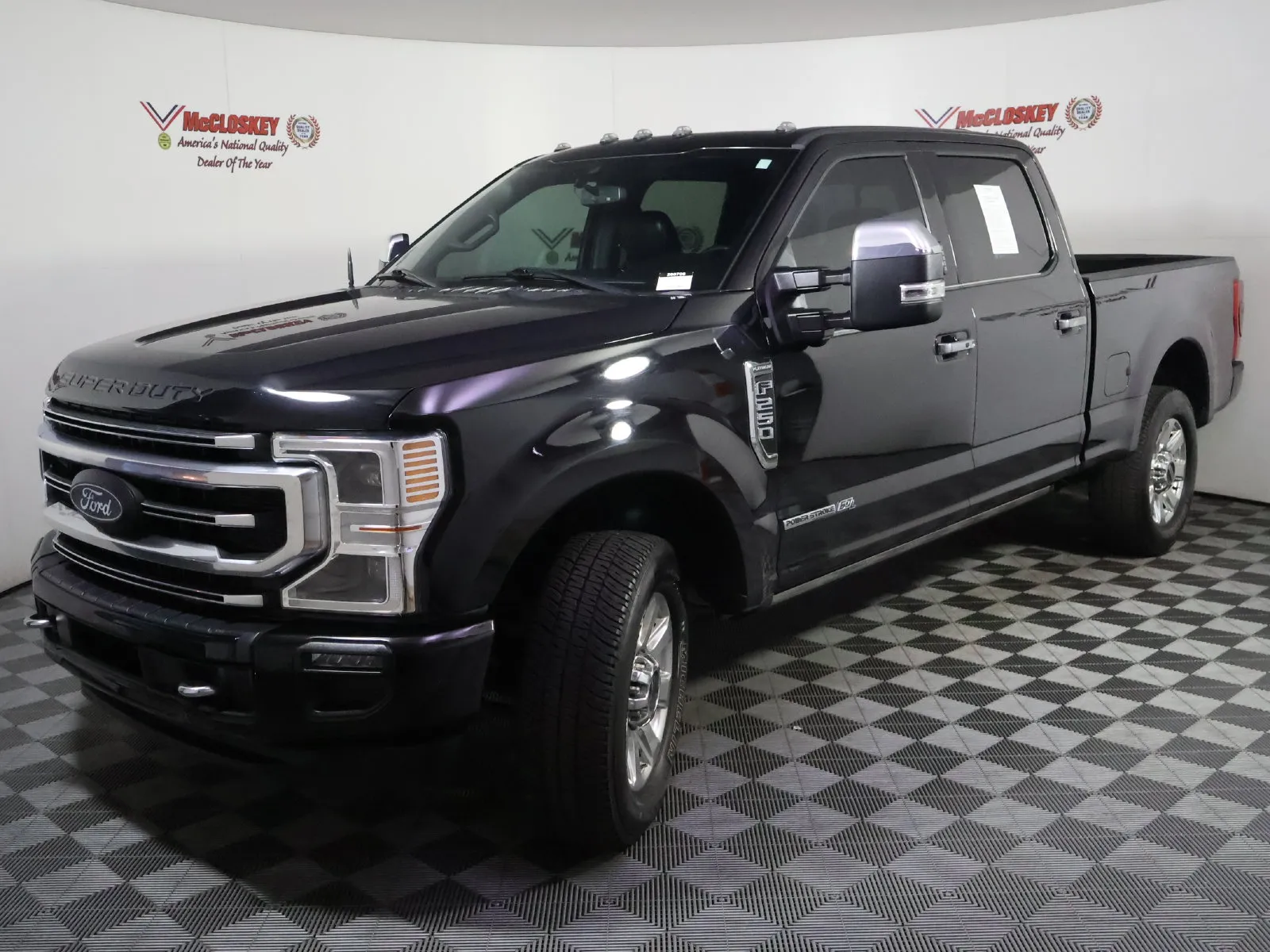 Ford F-250SD photo 16