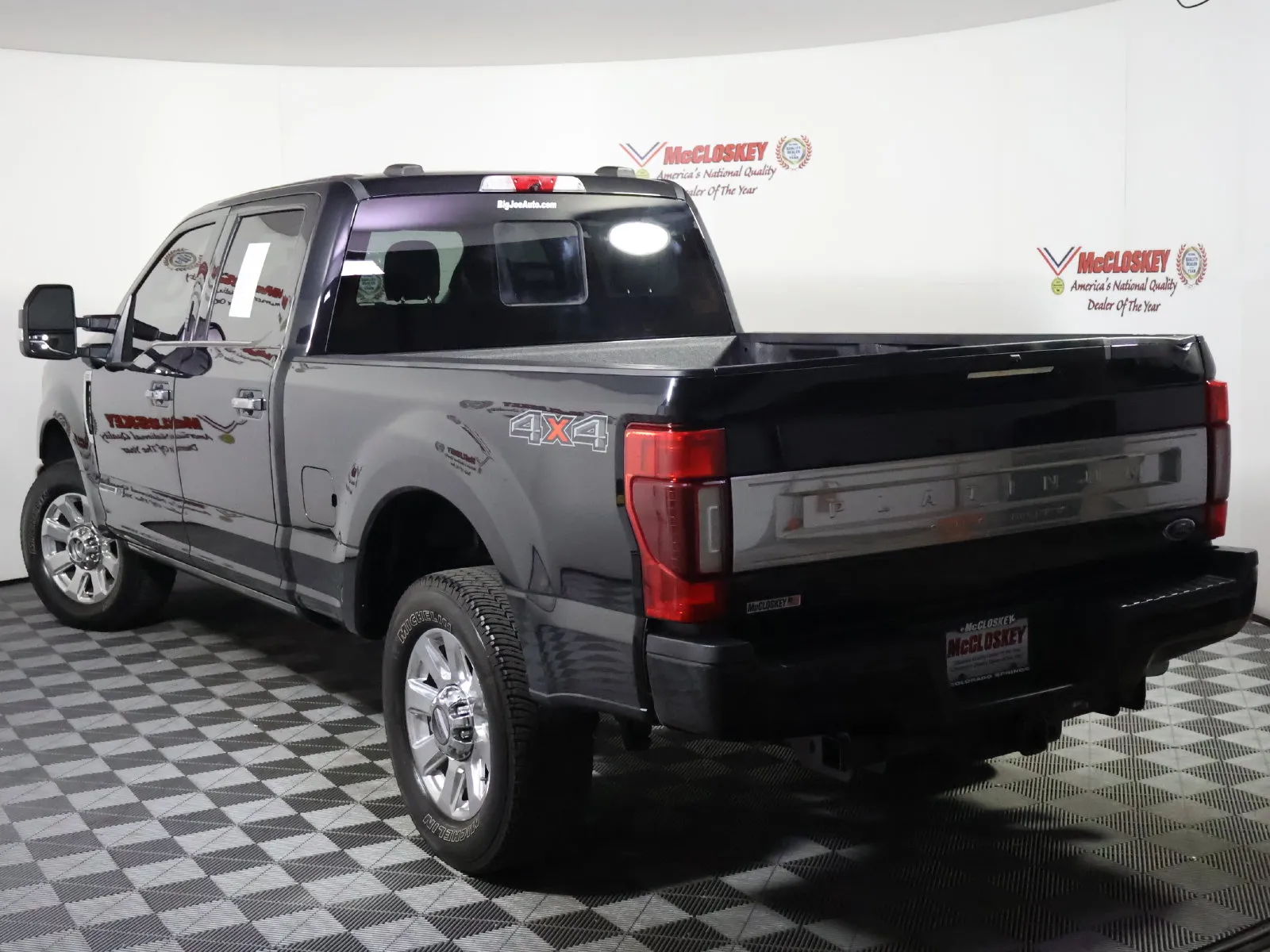 Ford F-250SD photo 13