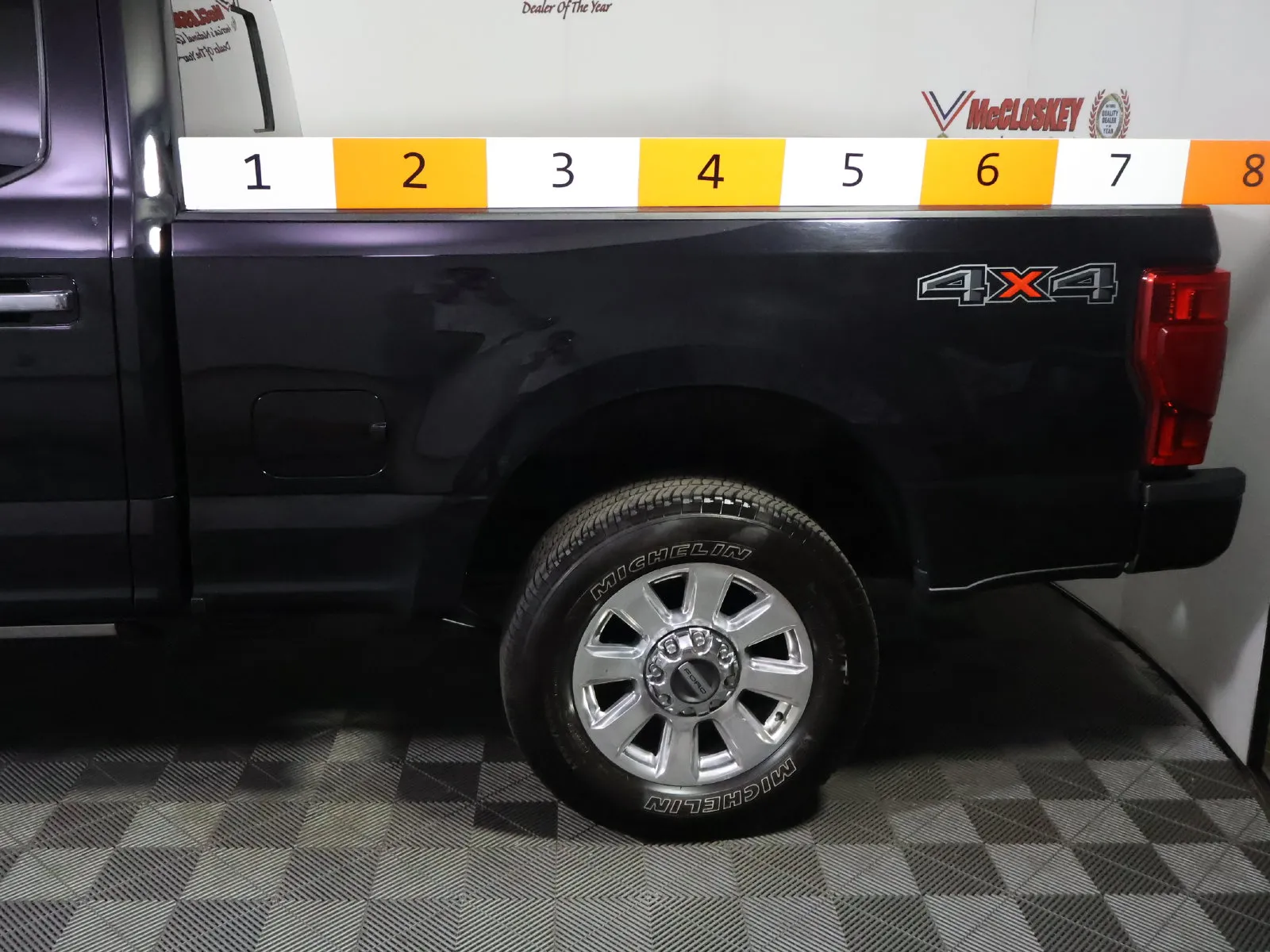 Ford F-250SD photo 15