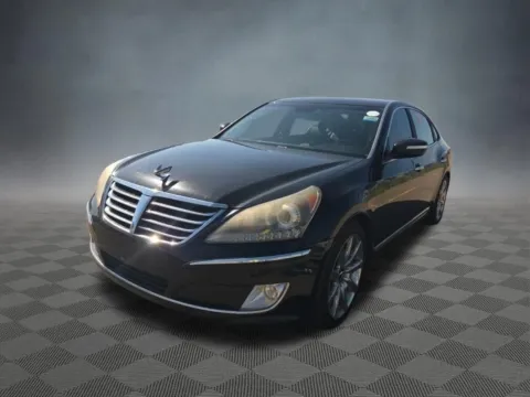 More photos of 2013 Hyundai Equus Signature at McCloskey Imports & 4x4s (Licensed as McCloskey Isuzu), CO