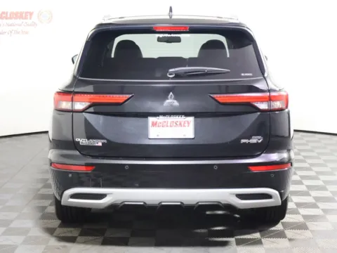 More photos of 2024 Mitsubishi Outlander PHEV SEL at McCloskey Imports & 4x4s (Licensed as McCloskey Isuzu), CO