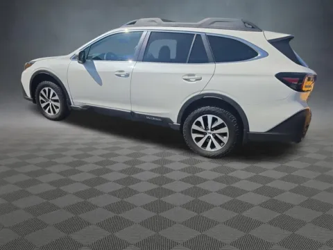 More photos of 2020 Subaru Outback Premium at McCloskey Imports & 4x4s (Licensed as McCloskey Isuzu), CO