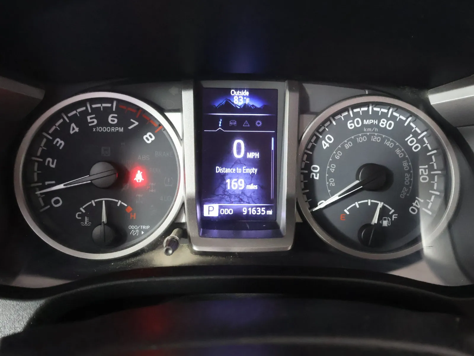Toyota Tacoma photo 34