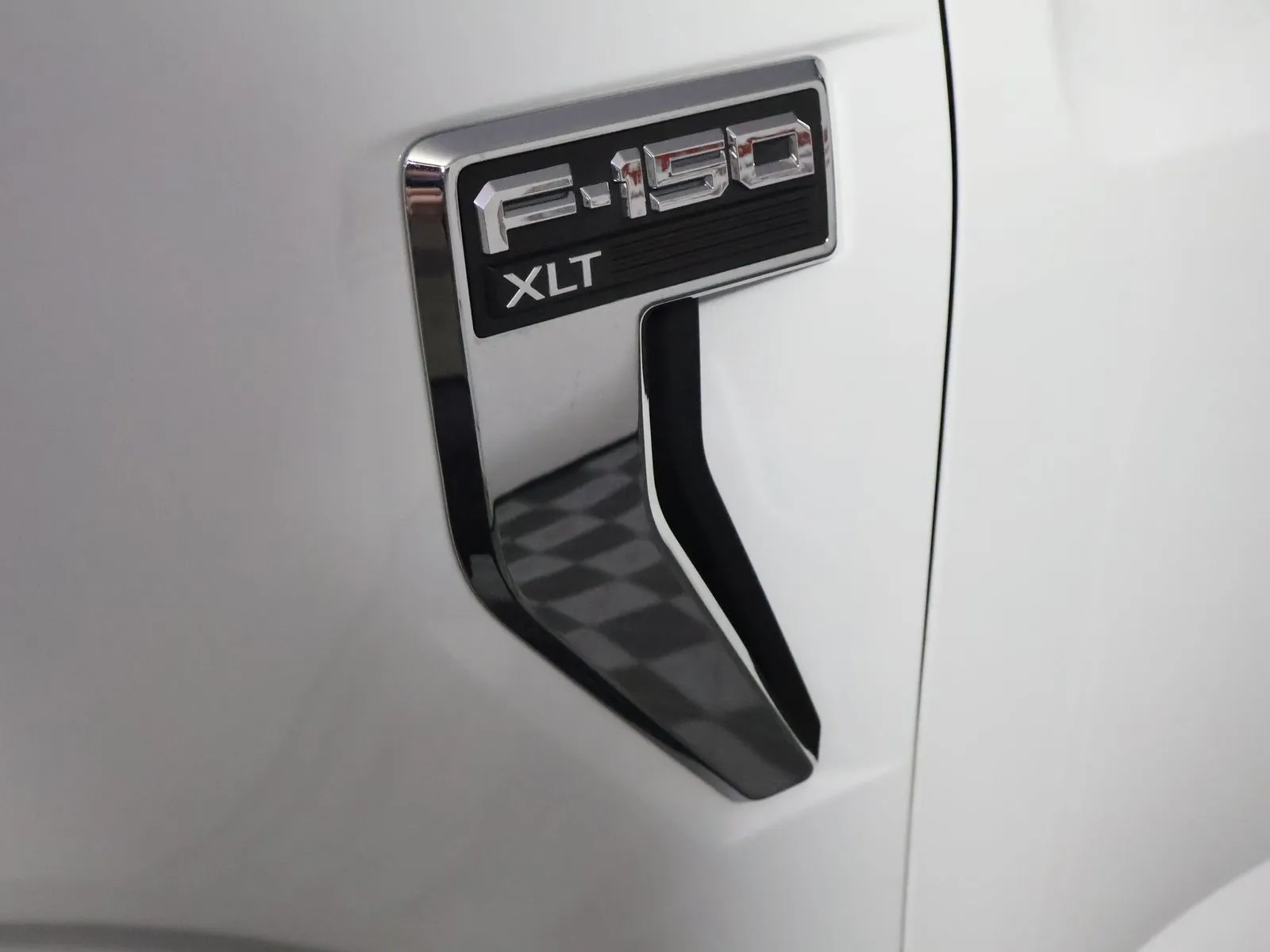 Ford F-150 photo 24