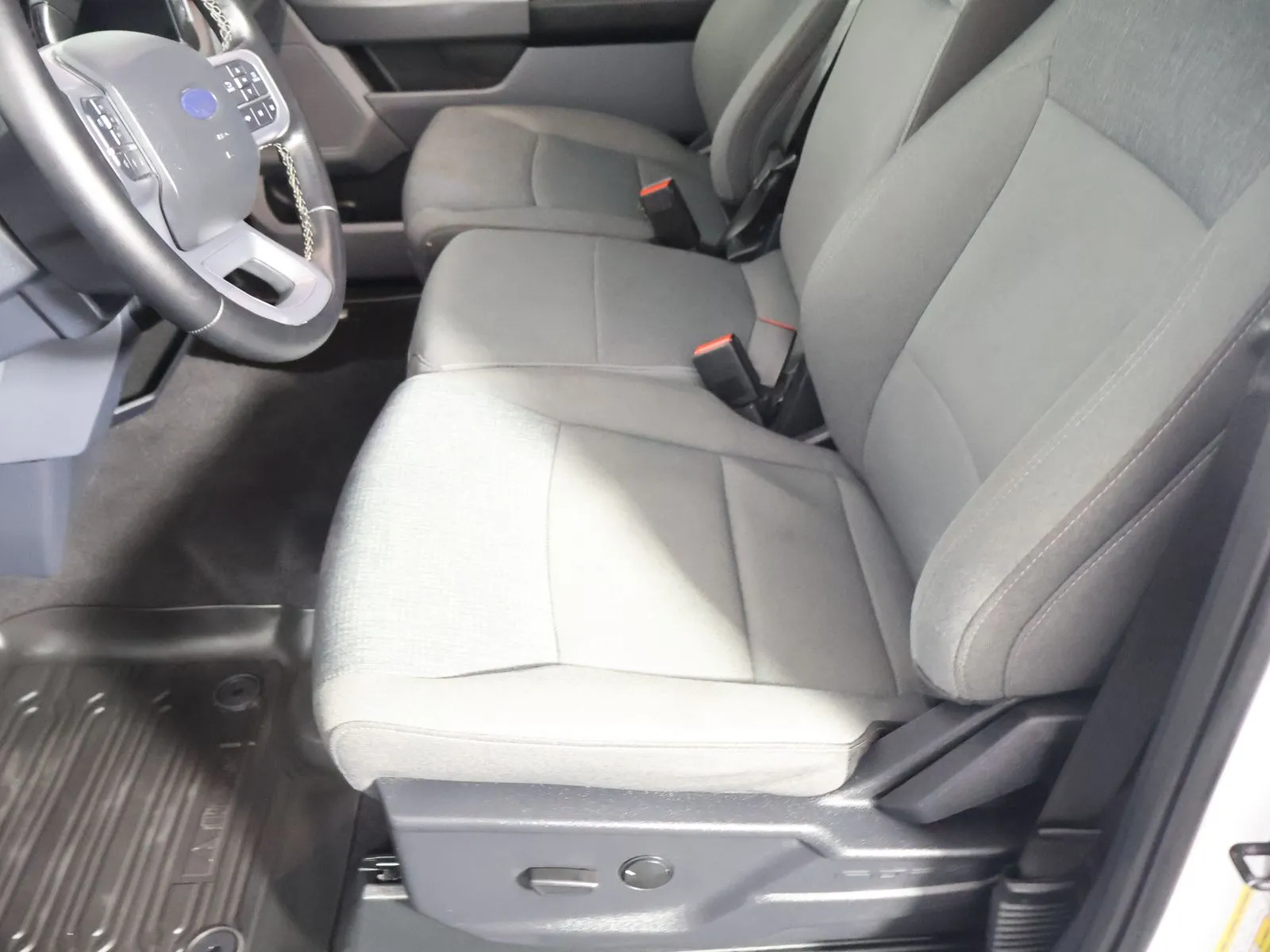 Ford F-150 photo 29
