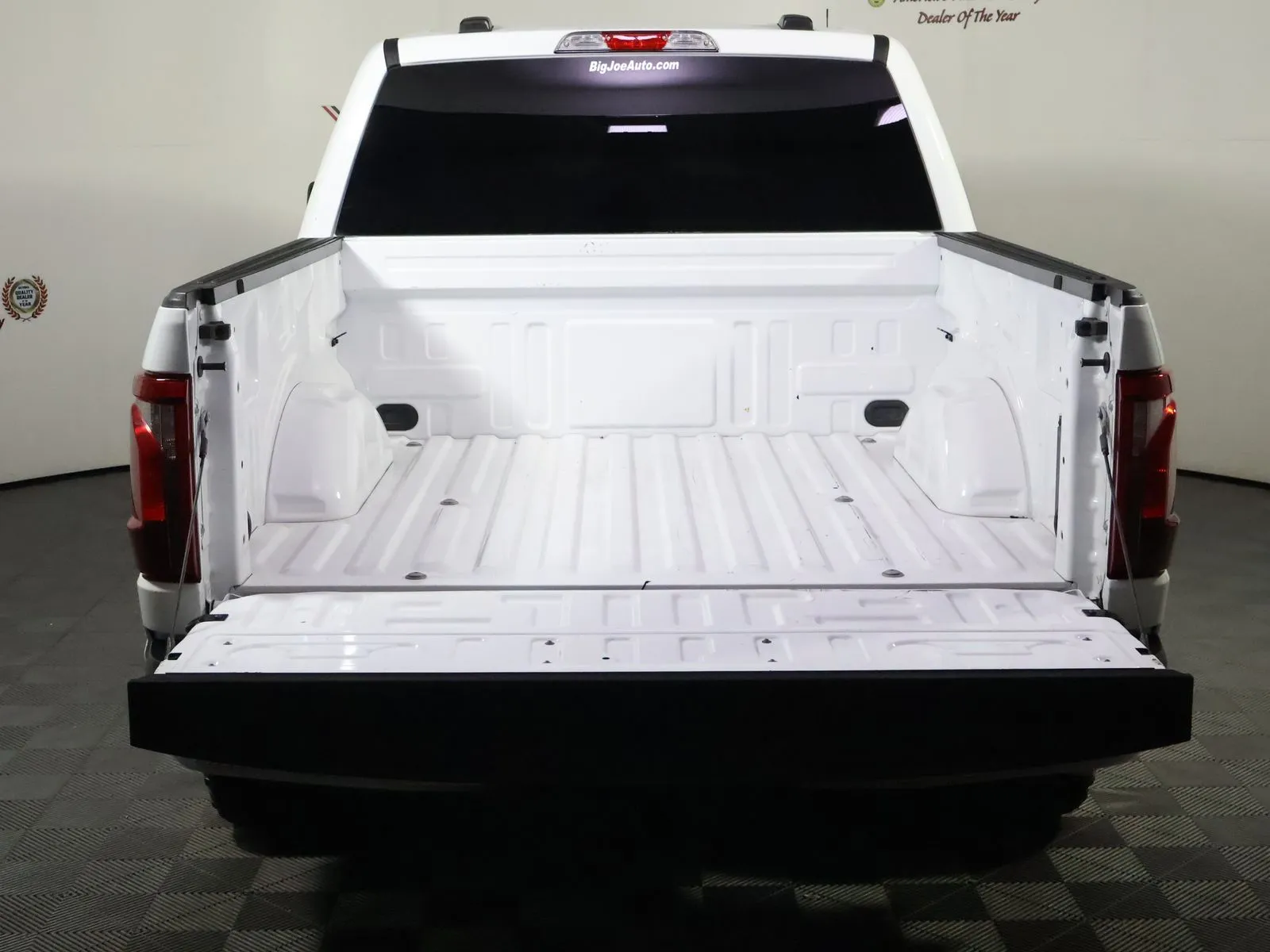 Ford F-150 photo 10