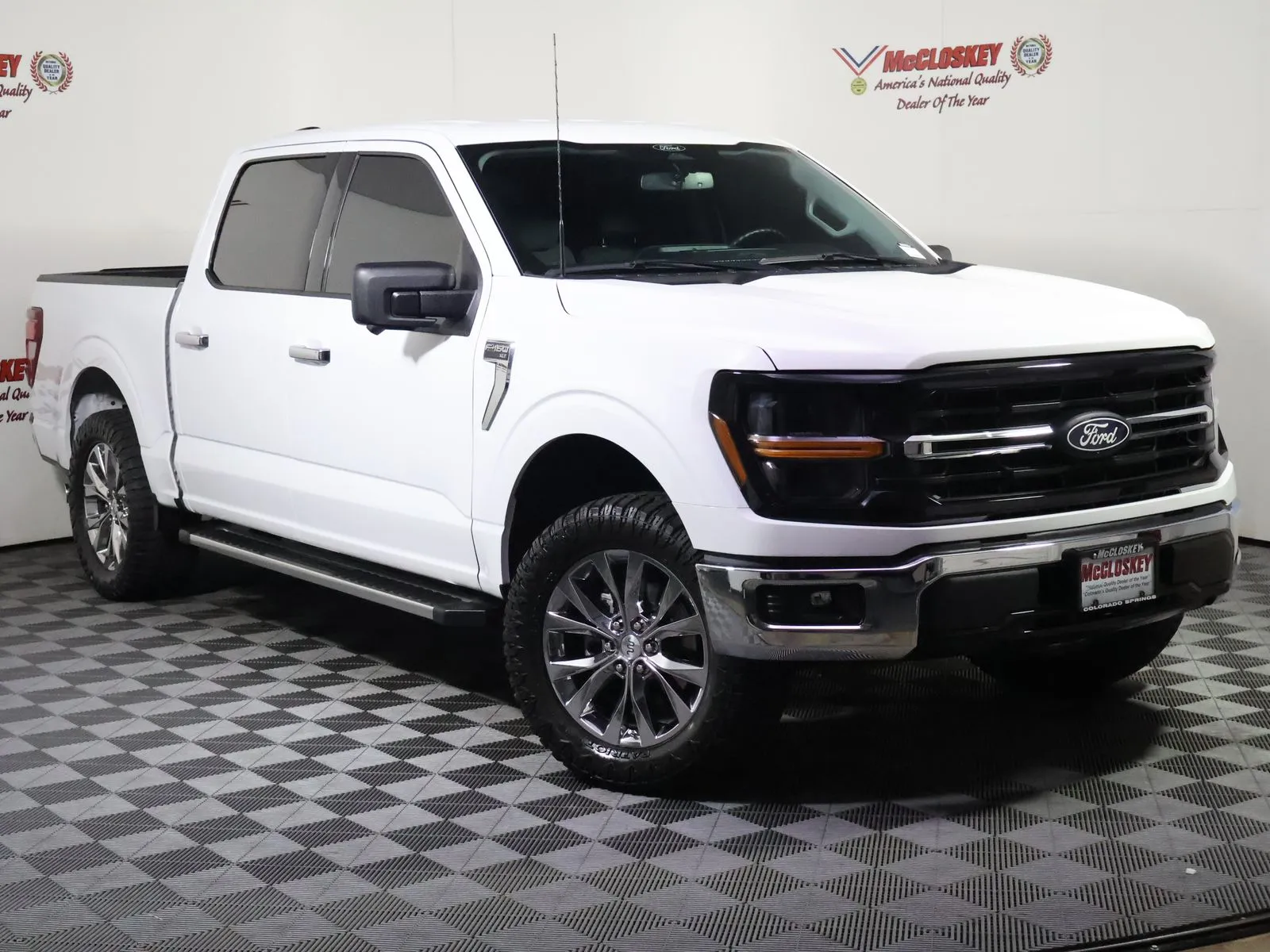 Ford F-150 photo 2