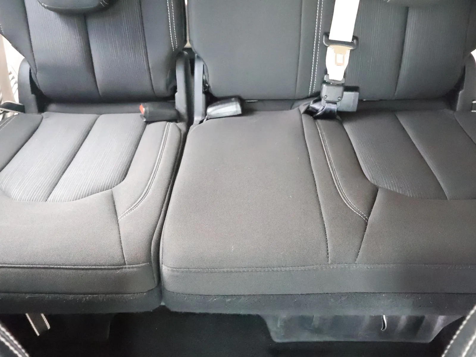 2023 Chrysler Voyager LX - Photo 47