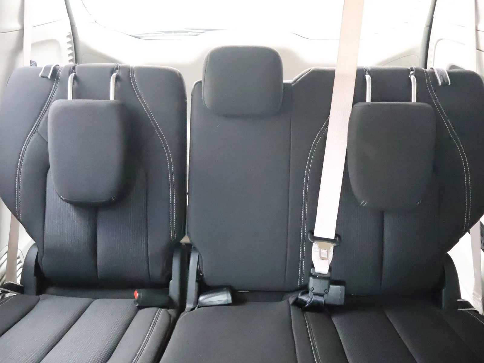 2023 Chrysler Voyager LX - Photo 46