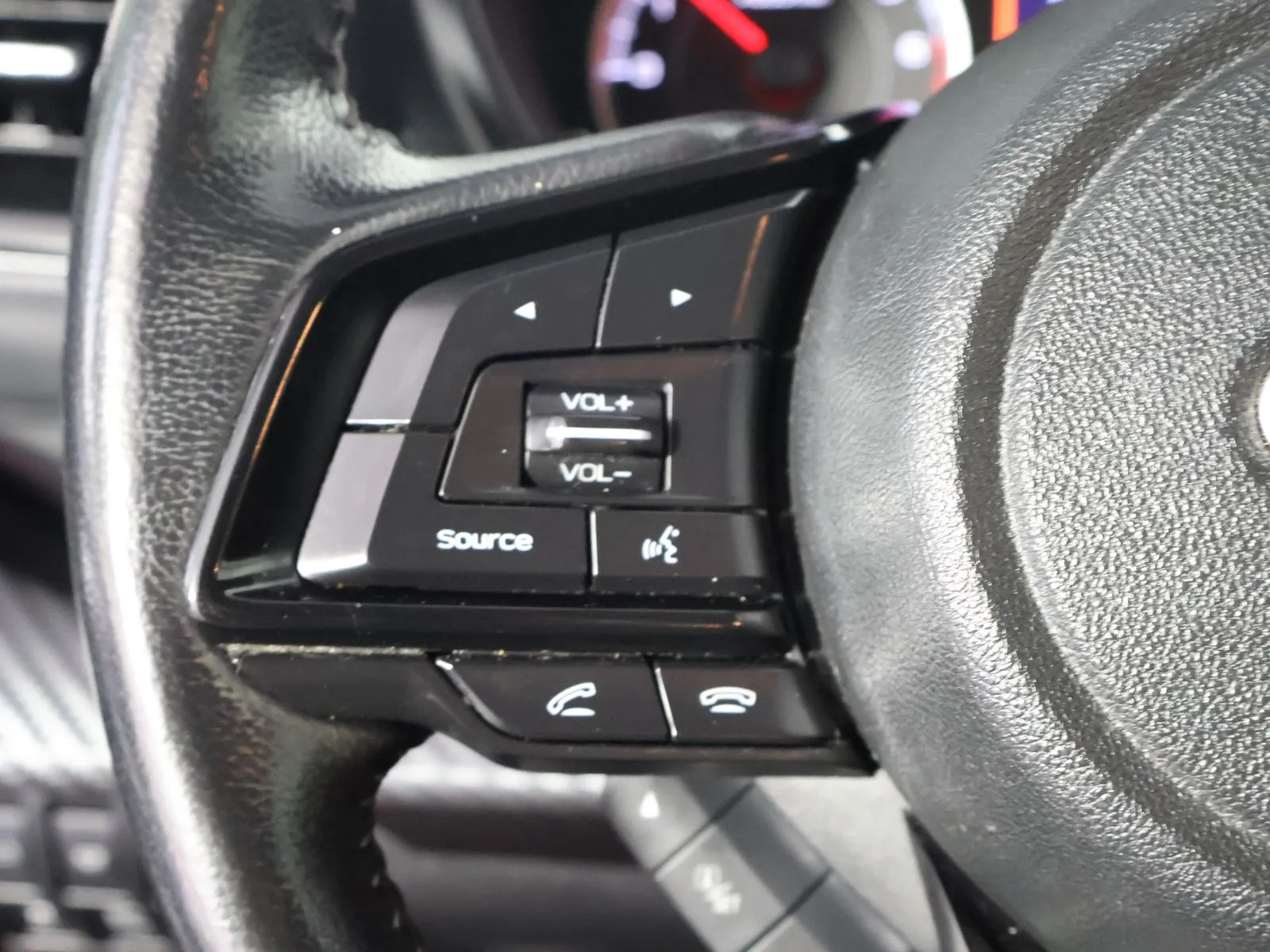 Subaru Ascent photo 37