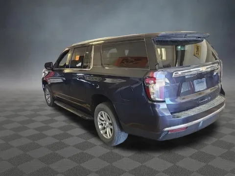 More photos of 2022 Chevrolet Suburban LT at McCloskey Imports & 4x4s (Licensed as McCloskey Isuzu), CO