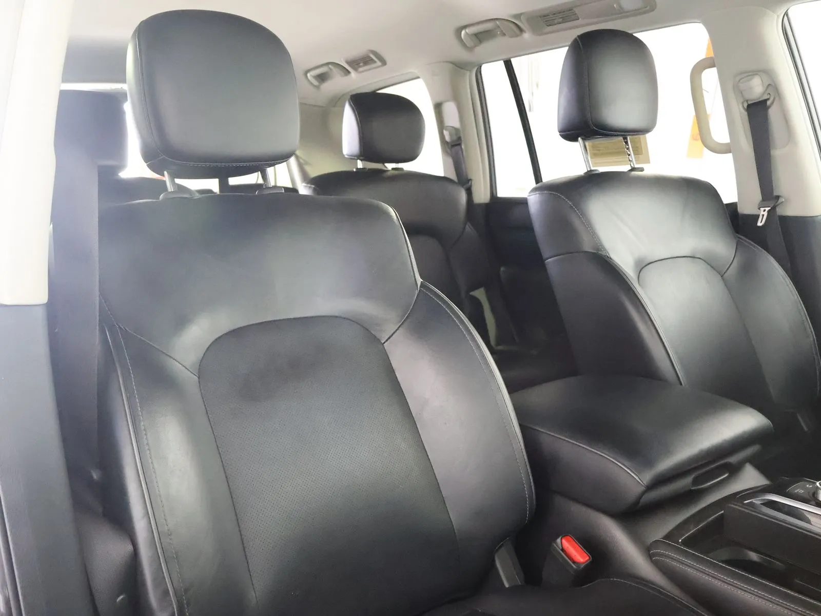 Infiniti QX80 photo 59