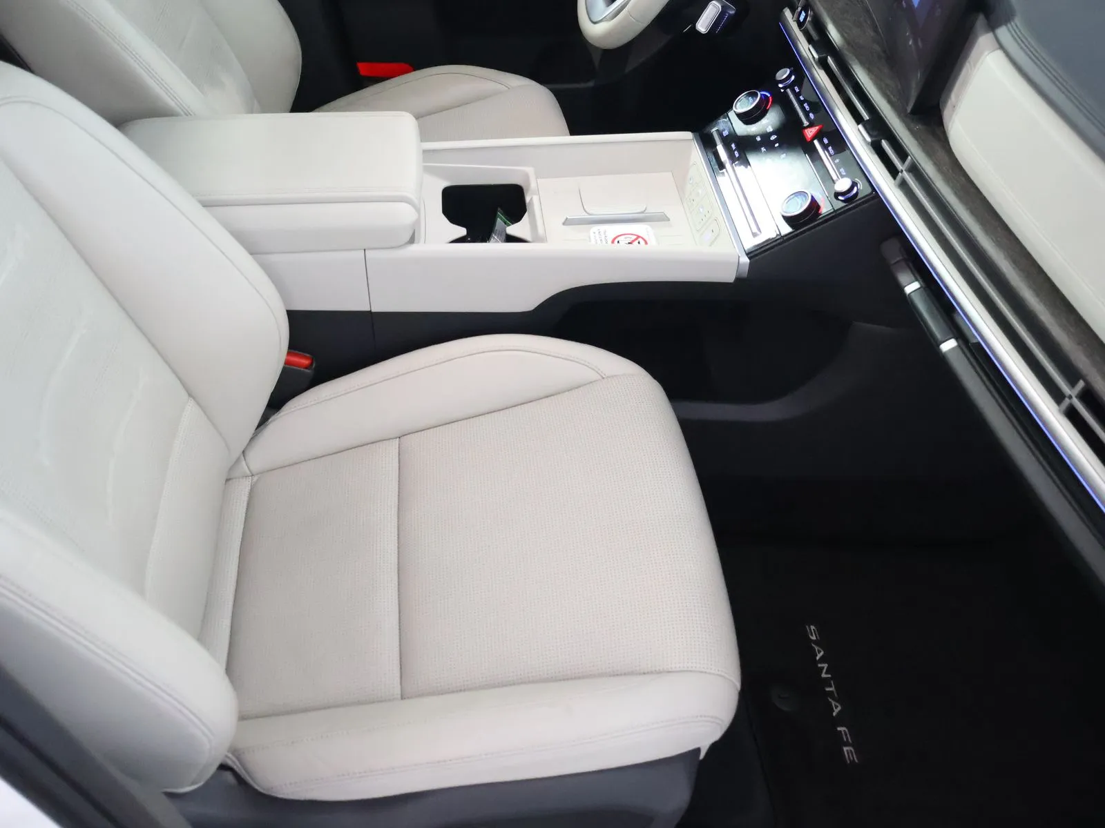 Hyundai Santa Fe photo 48