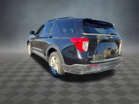 More photos of 2024 Ford Explorer XLT at McCloskey Imports & 4x4s (Licensed as McCloskey Isuzu), CO