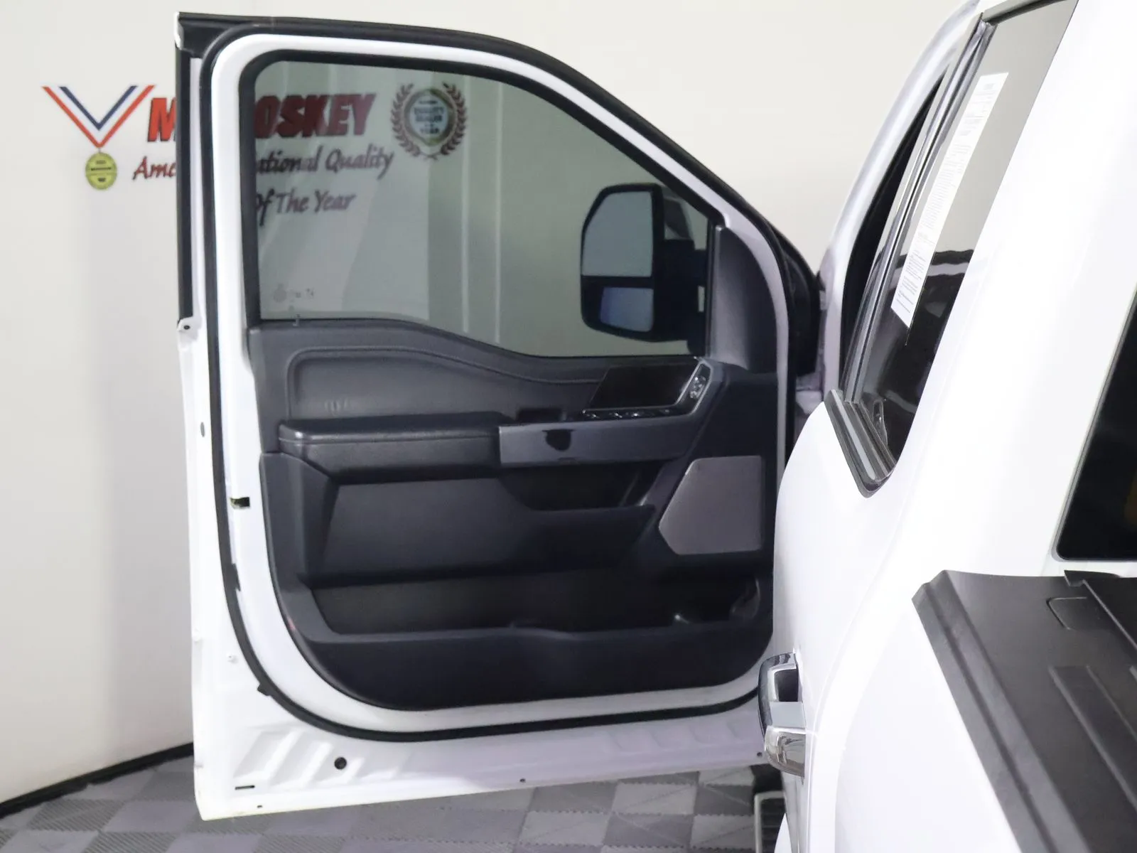 Ford F-150 photo 24