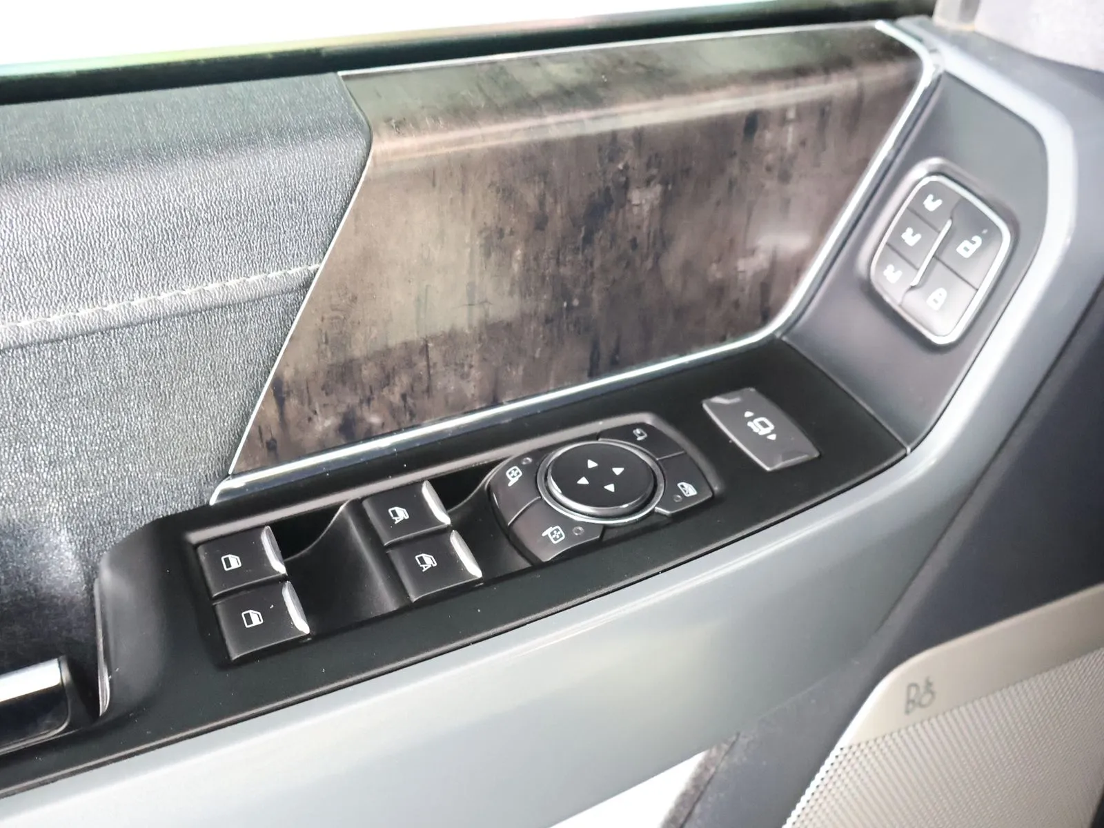 Ford F-150 photo 32